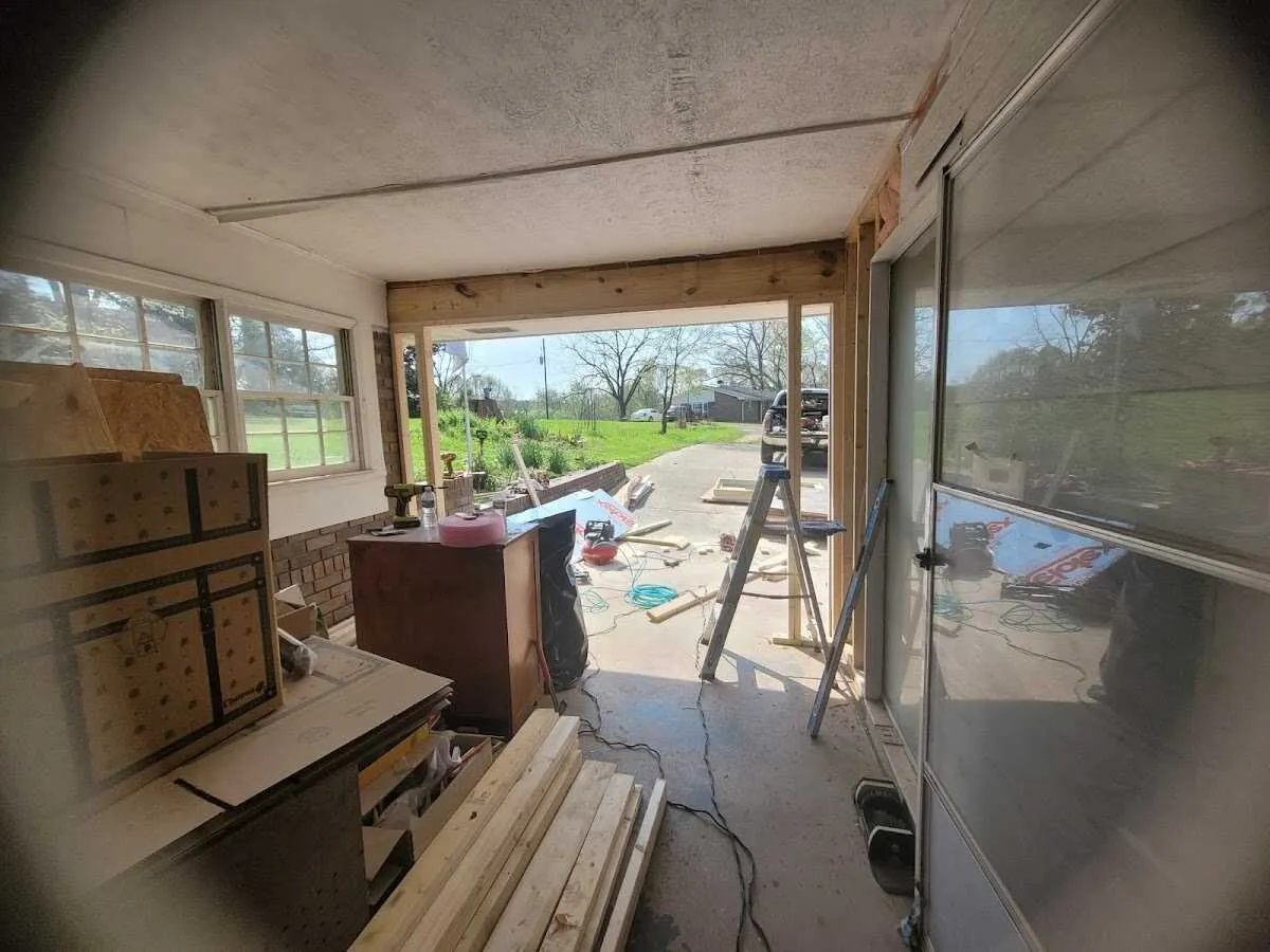 Air movers and dehumidifier for Drying & Dehumidification in Ludington